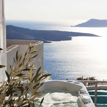 Hotel Thireas 4*