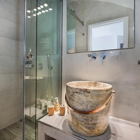 Hotel Thireas 4*