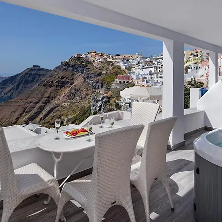 Hotel Thireas 4*